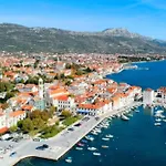 Mir * Kaštela