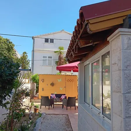 Mir Appartamento Kaštela